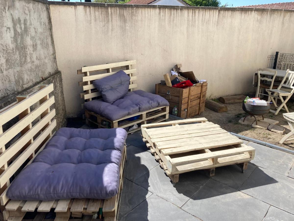 chambre privée dans maison drômoise - jacuzzi - viarhona - autoroute Châteauneuf-du-Rhône Exterior foto